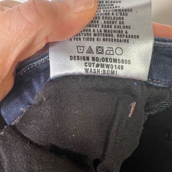 Joe’s Jeans Provocateur Bootcut Jeans - Picture 11 of 11